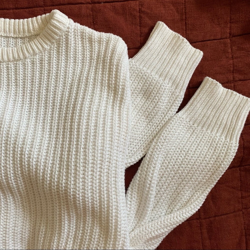 Ivory American Apparel fisherman sweater M